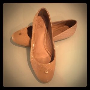 Tory Burch 8.5 Kent Ballet - Color: Light Calf